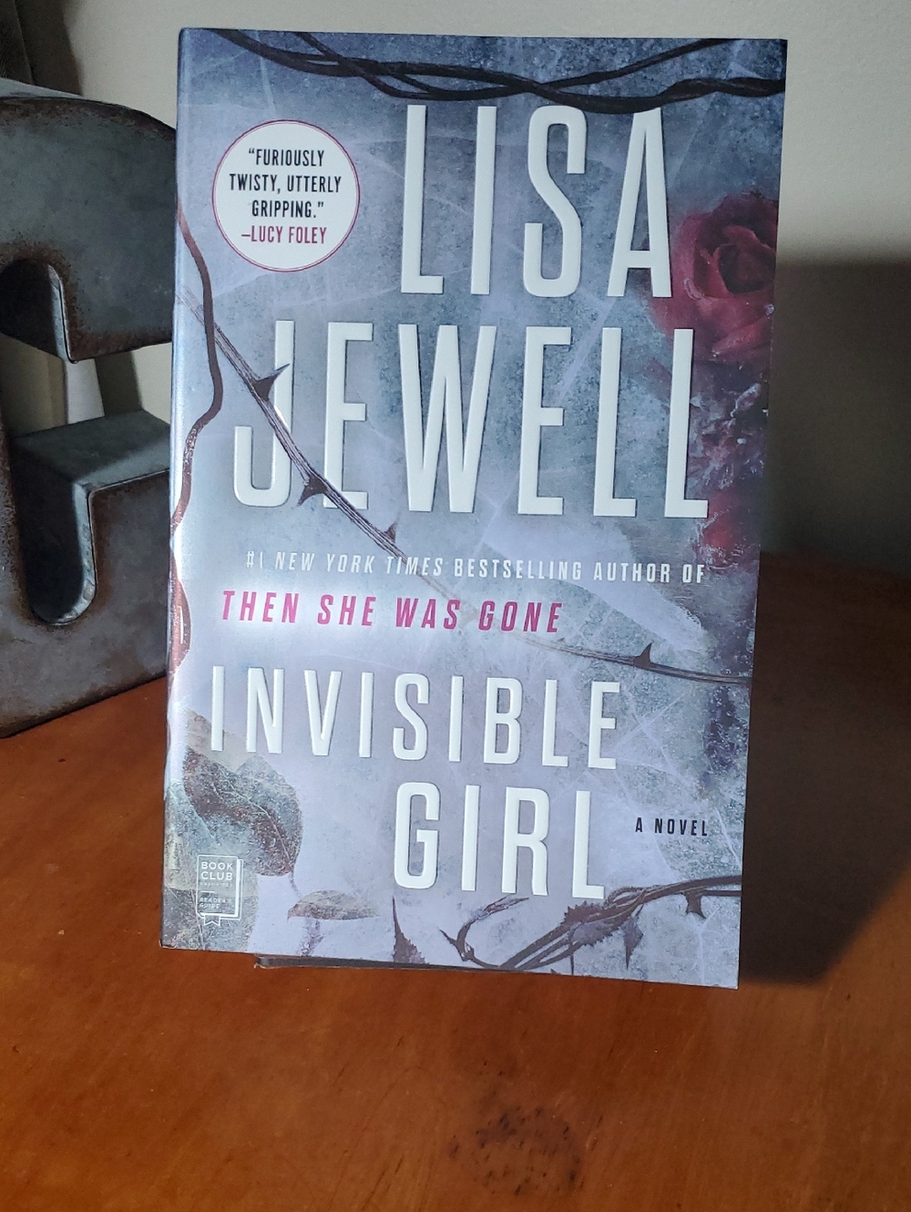 Lisa Jewell "Invisible Girl" Novel — Gray & Pink Cover